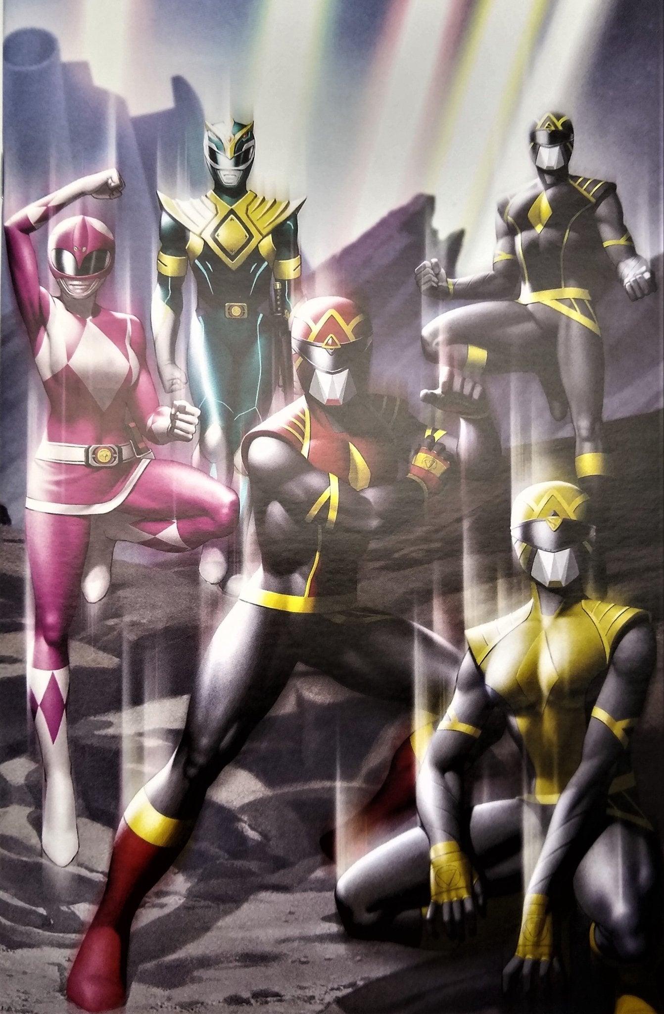 POWER RANGERS #1 WRAPAROUND ONE PER STORE VARIANT - PCKComics.com